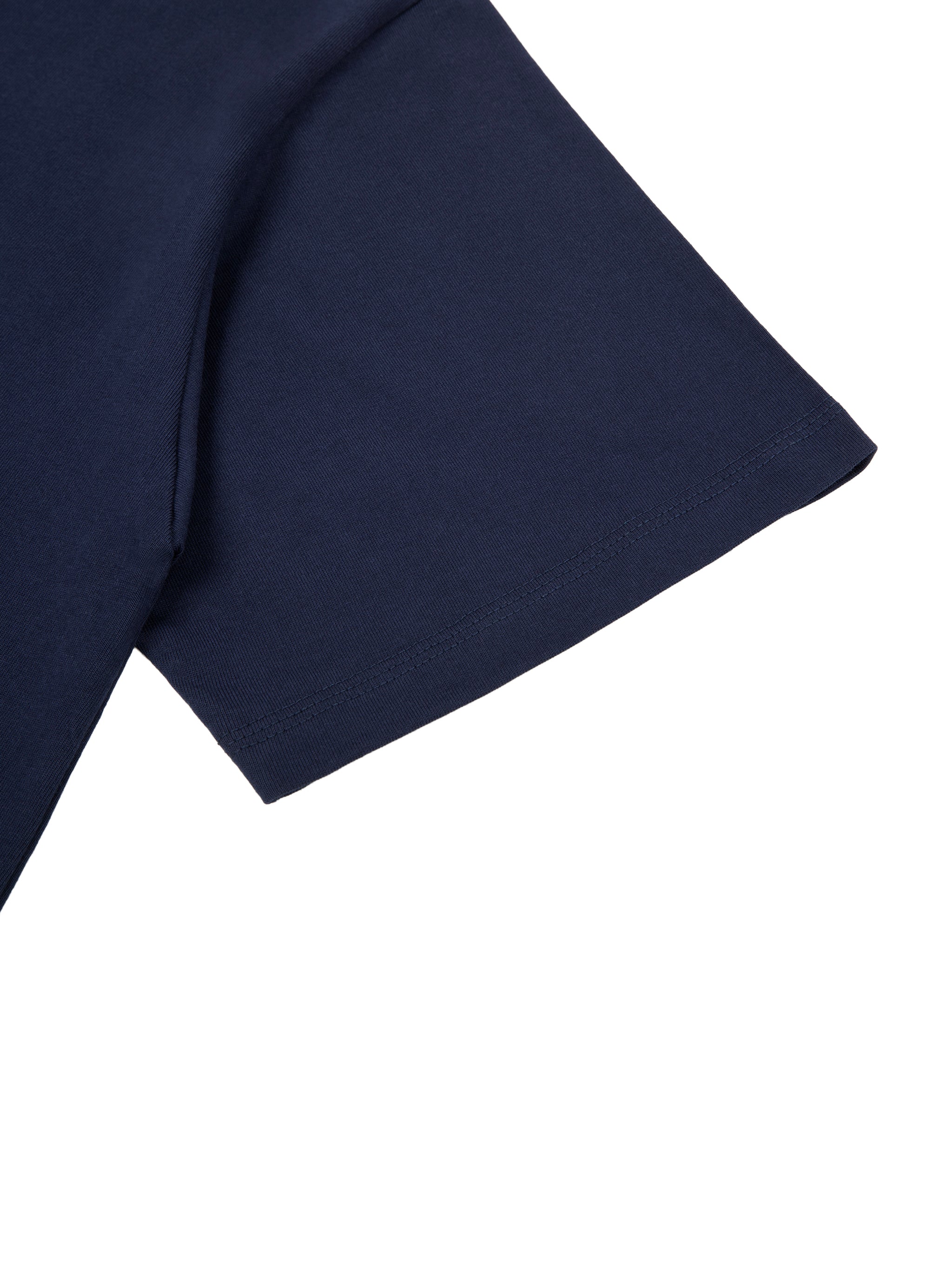 tee,logo tee,essental tee,everyday tee